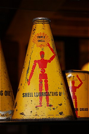 SHELL TRIPLE OIL (pint) - click to enlarge